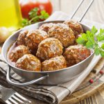 Как включить мясо в диетические блюда без потери вкуса